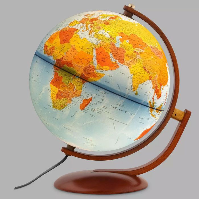 Maximus Illuminated Gyromatic Globe 37cm | Stanfords